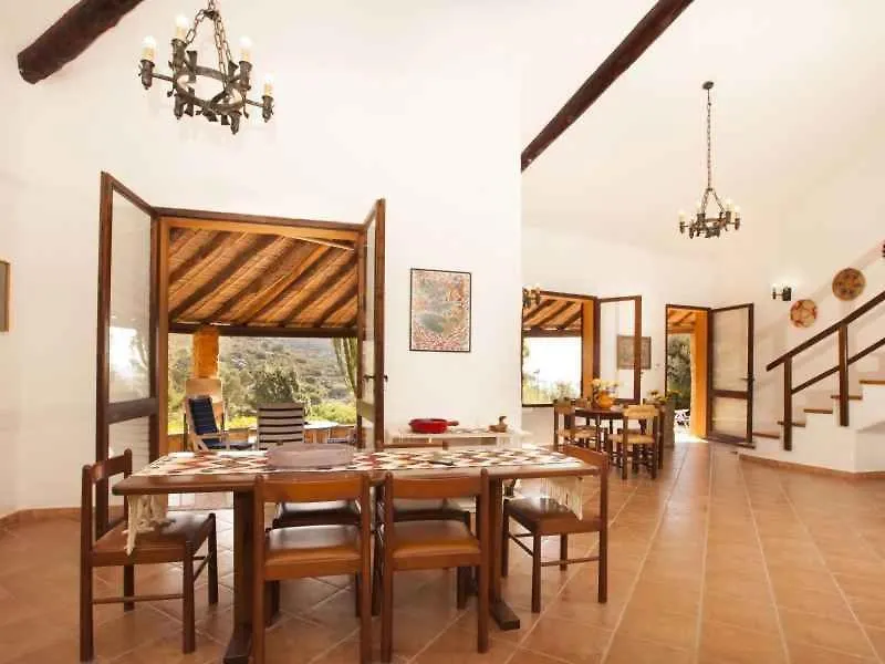 Daire Holiday Home In Torre Delle Stelle 31162